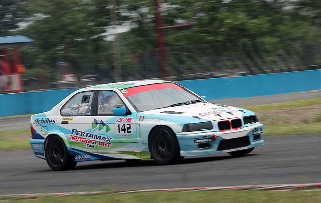 Aldio Oekon Sabet Gelar Juara Nasional ETCC 2000 Master 2017  