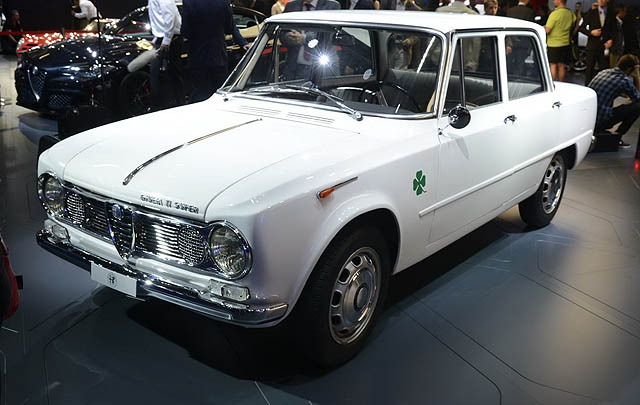 Dua Alfa Romeo Klasik Pukau Pengunjung Frankfurt Motor Show  