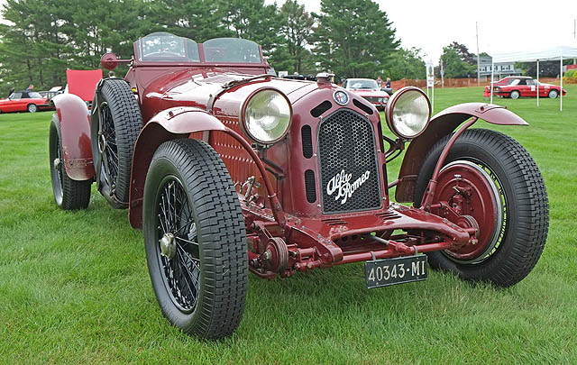 Puluhan Alfa Romeo Padati 'Alfamiglia Nordfest' di Warwick