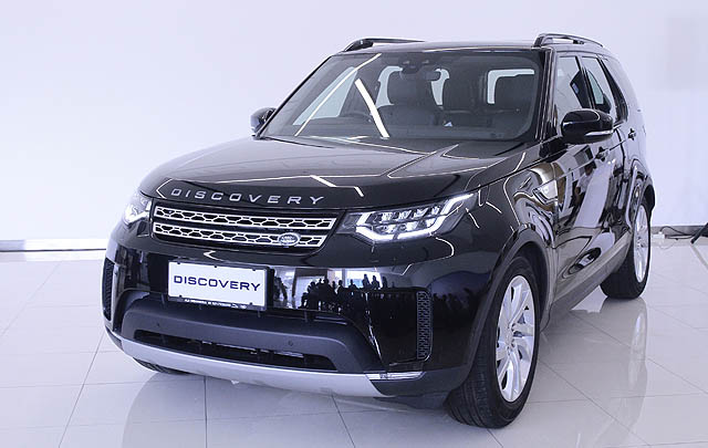 Generasi Terbaru Land Rover Discovery Hadir di Indonesia  