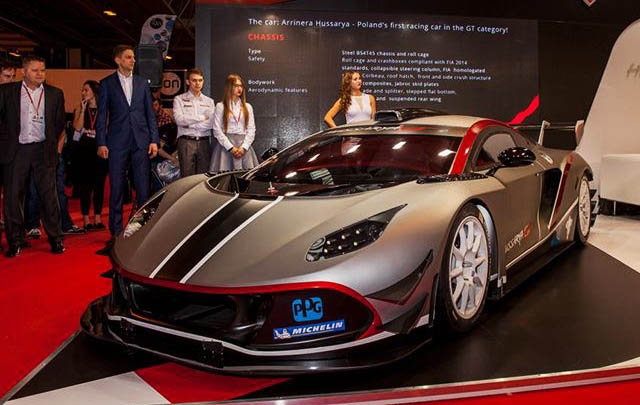 Supecar Polandia Arrinera Hussarya GT Resmi Diluncurkan  