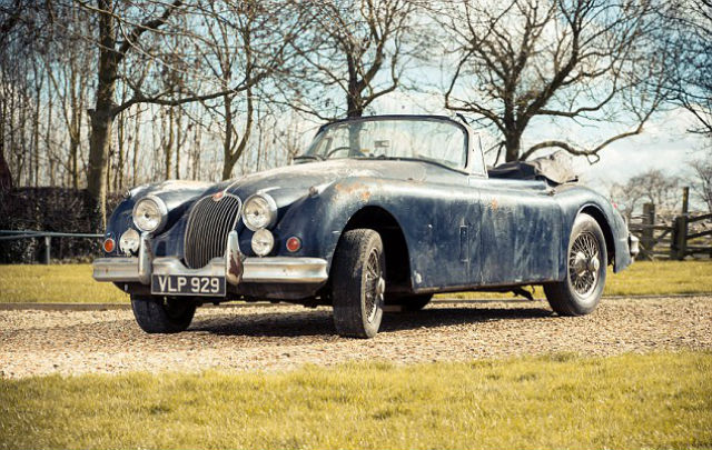 XK150 Drophead: 20 Tahun di Gudang dan Siap Dilelang  