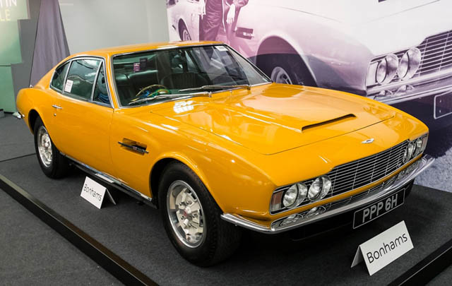 Aston Martin DBS Eks Roger Moore Laku Rp 10,3 Miliar  