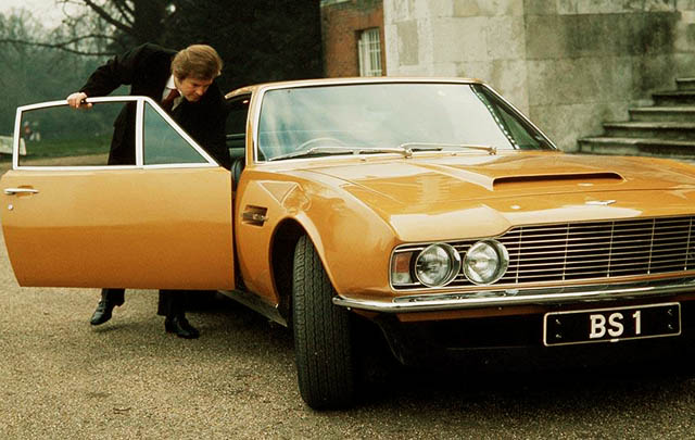 Aston Martin DBS Eks Roger Moore Laku Rp 10,3 Miliar  