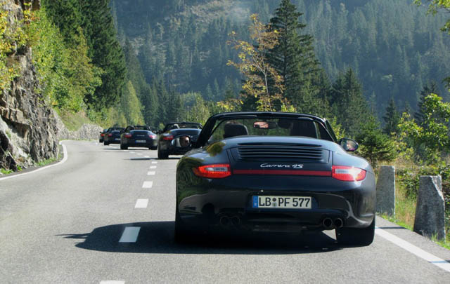 Autobahn Adventures Gelar 'Tour Europe In Style'  