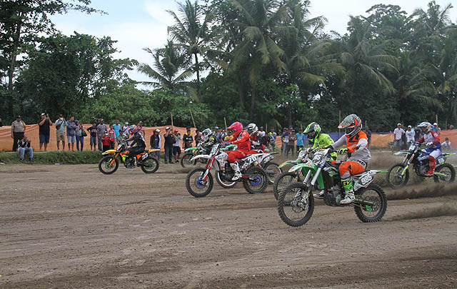 Bali MX & Corsa Mantap Melaju di Kejurnas Motocross 2017  