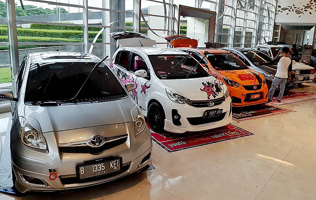 300 Mobil Modifikasi Ramaikan "Bekasi Autofest and Fun Rally 2017"  