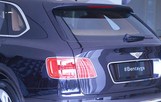 SUV Termewah Bentley Bentayga Resmi Mengaspal di Indonesia  