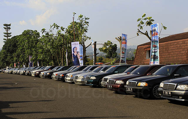 Rayakan HUT ke-12, W124 MBCI Gelar Benz Family Festival 2016  