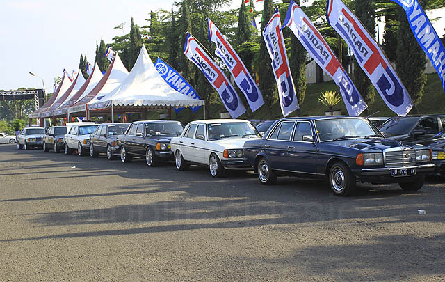 Rayakan HUT ke-12, W124 MBCI Gelar Benz Family Festival 2016  