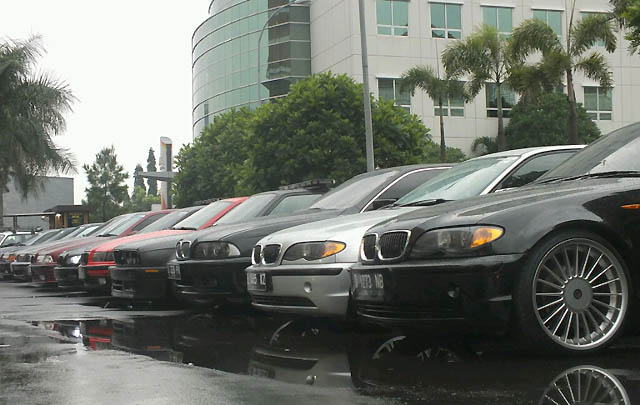 Seru! Bandung Bimmers Community Gelar 'Bimmersland 2014'  