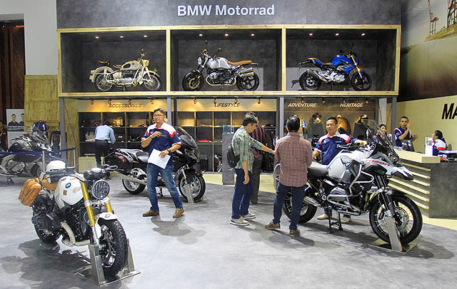 BMW R Nine T Scrambler Ciptakan Tradisi Baru BMW Motorrad  