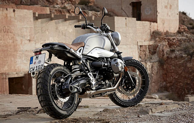 PT Maxindo Moto Perkenalkan Dua Produk Terbaru BMW Motorrad  
