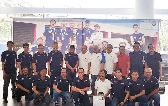 Rilis Tunggangan Terbaru, BMW Team Astra Siap Hadapi Musim Balap 2018  