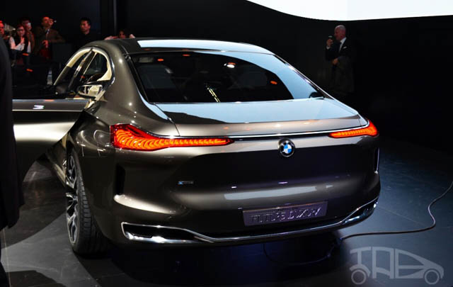 BMW Hadirkan Vision Future Luxury Concept  
