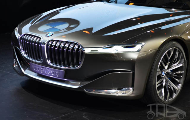 BMW Hadirkan Vision Future Luxury Concept  