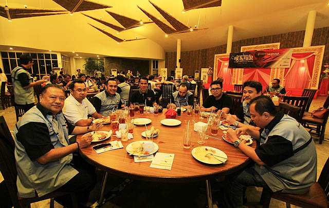 50 Member MB W203 CI Hadiri Buka Bersama di Ancol  