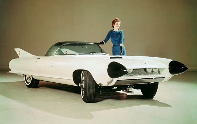 Konsep Retro Unik: Cadillac Cyclone 1959  