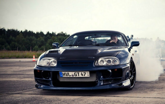 Toyota Supra (1990): Satu Dari 4 Primadona Jepang  