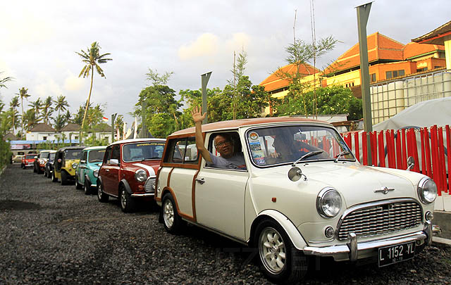 Hari Keenam 'Charity Miniland Touring', Gelar Baksos di Bali  