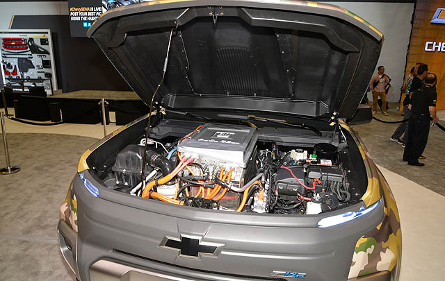 Chevy Colorado ZH2 Bertenaga Hidrogen Debut di SEMA 2016  