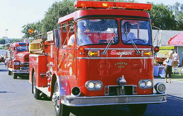 Berkendara Sambil Beramal di Cruisin' For A Cure 2015  