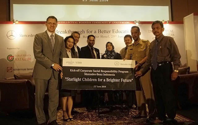 Mercedes-Benz Indonesia gelar program CSR "Starlight Children for a Brighter Future"./ Foto-foto: Novriyadi