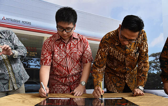 Tingkatkan Investasi, MMKSI Resmikan Jaringan  Dealer Baru di Semarang  
