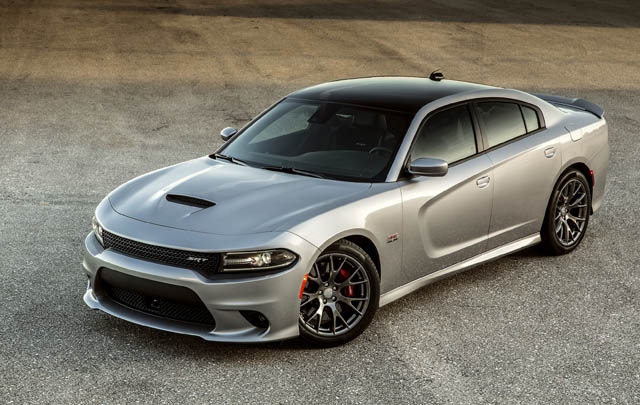 Dodge Charger SRT Hellcat Tampil di Video Klip Eminem  