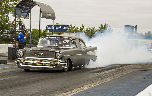 “The Beast & Evil Twin” Chevy 1957: Dua Monster Drag Week 2014”  