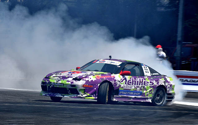Drift War III di IIMS 2015, Amandio Juarai Kelas Pro