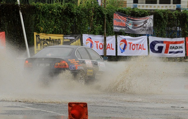 Puluhan Drifter Ikuti Drift Camp ‘March Sideways’  