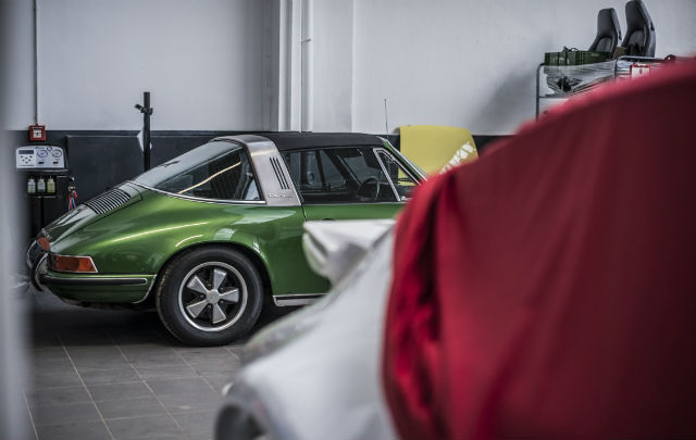 Manfred Hering:  “Rajanya” Porsche 911 Klasik  