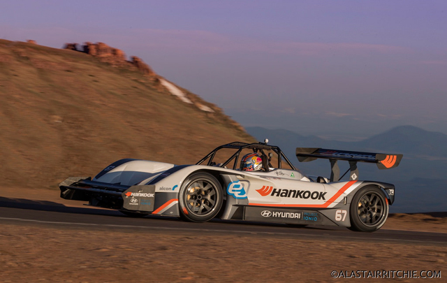 Volkswagen I.D R Pikes Peak, Ingin Patahkan Rekor Mobil Listrik Tercepat  