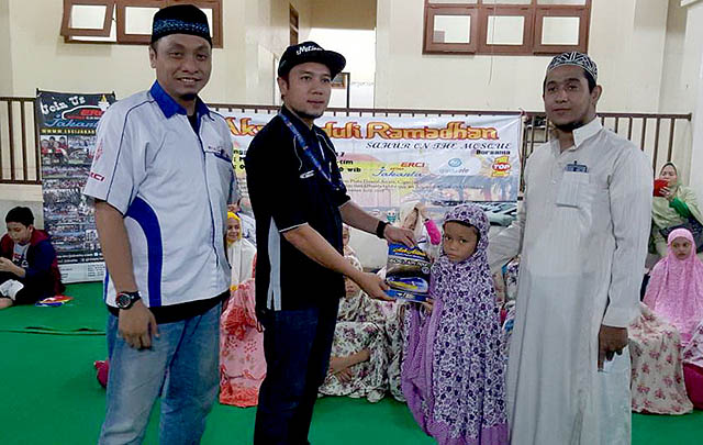 40 Member ERCI Jakarta Hadiri Baksos & Sahur Bersama Anak Yatim  