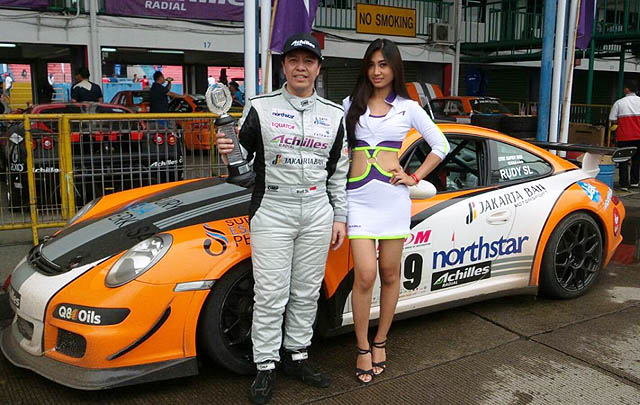 Bersaing Ketat, Rudy SL Raih Juara Umum Euro 3000 Class Pro
