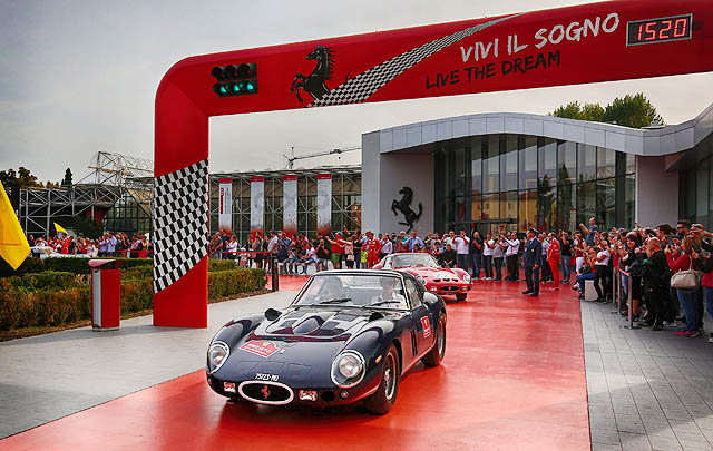 Reli 55 Tahun Ferrari 250 GTO Tiba di Maranello  