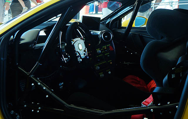 Ini Dia Mobil Balap Terbaru Ferrari 488 Challenge  