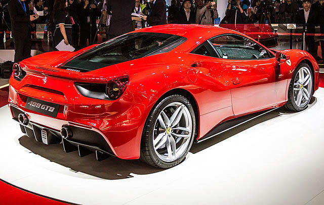 Ferrari 488 GTB Resmi Diluncurkan di Asia  