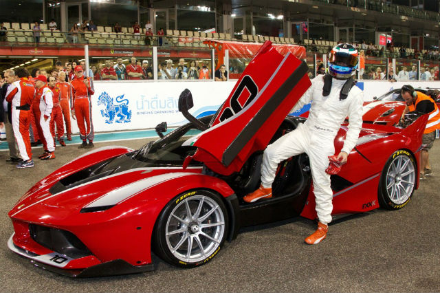 Ferrari FXX K: Raih “Red Dot Best of the Best Award”  