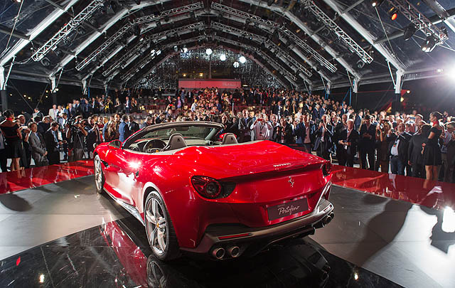 Ferrari Portofino Mulai Debut Publik Perdana di Italia  