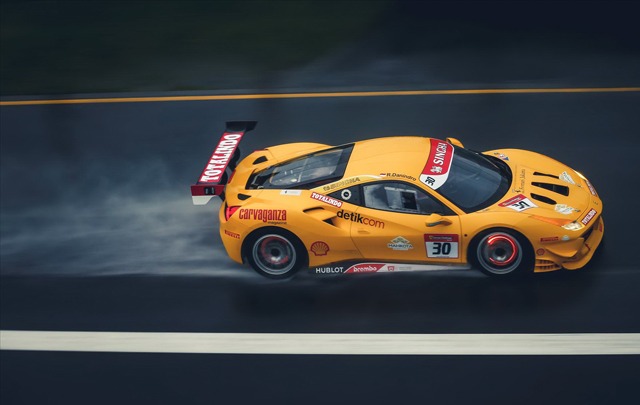 Dominasi Rama Danindro di 2 Seri Ferrari Challenge Trofeo Pirelli Asia Pacific  