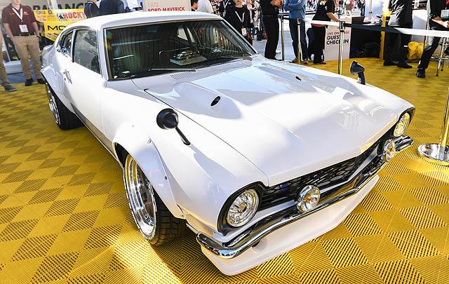 Ford Maverick Kustom ala Sung Kang Raih Penghargaan di SEMA 2016  