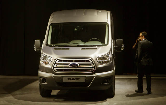 Ford Siapkan Transit Skyliner Concept untuk New York Auto Show  