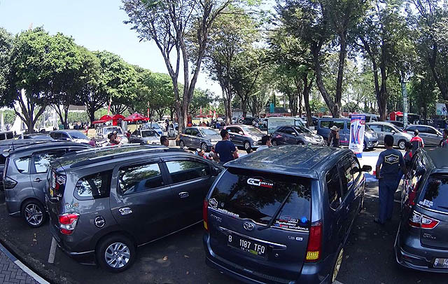 Meriah, 80 Member Padati Halal Bihalal Grey Car Indonesia  