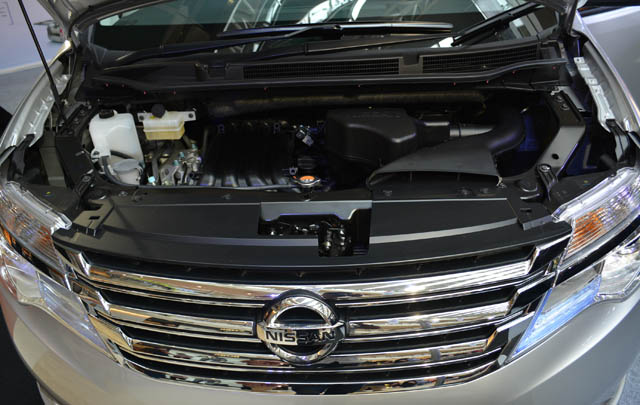 Resmi Dirilis, Inilah Harga New Nissan Serena 2015  
