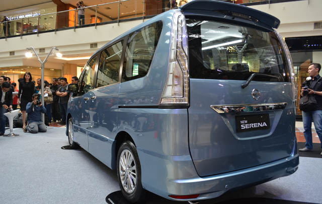 Resmi Dirilis, Inilah Harga New Nissan Serena 2015  