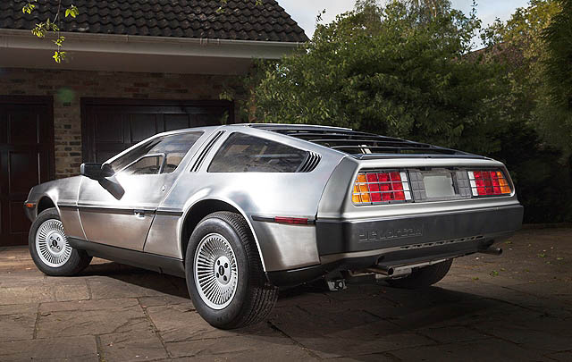 DeLorean DMC-12 Istimewa Ini Terjual Rp 1,17 Miliar  