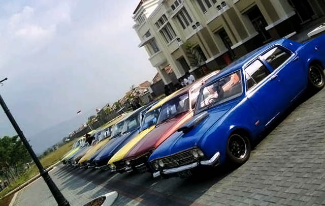 Ini Dia Klub Penggemar Holden Di Bandung  