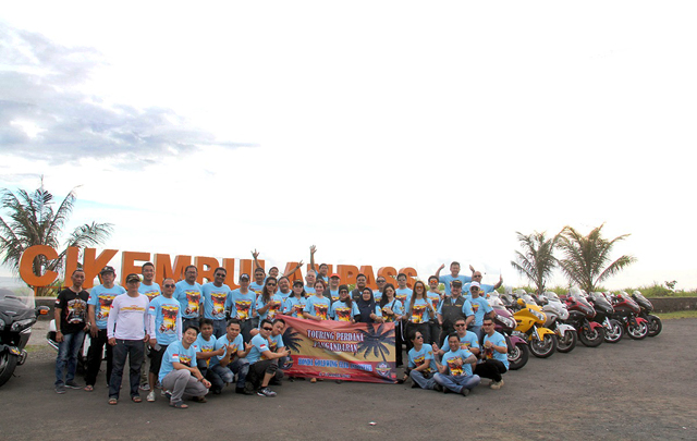 Para Biker Honda Gold Wing Kumpul di Pangandaran, Ada Apa?  